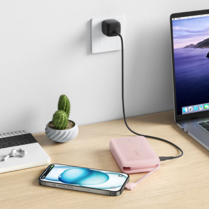 แบตเตอรี่สำรอง Belkin BOOST CHARGE ความจุ 10000mAh พร้อมสาย USB-C  - Pink
