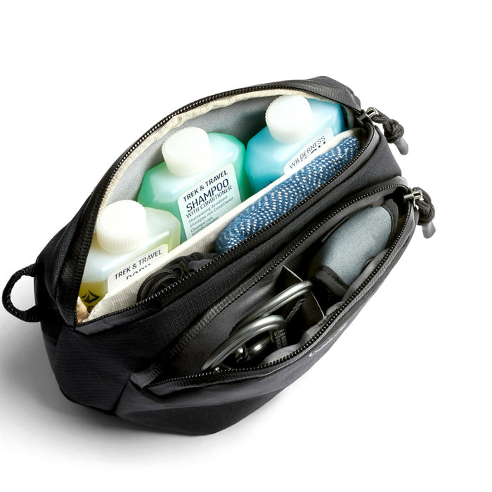 กระเป๋า Bellroy Venture Pouch สี Black