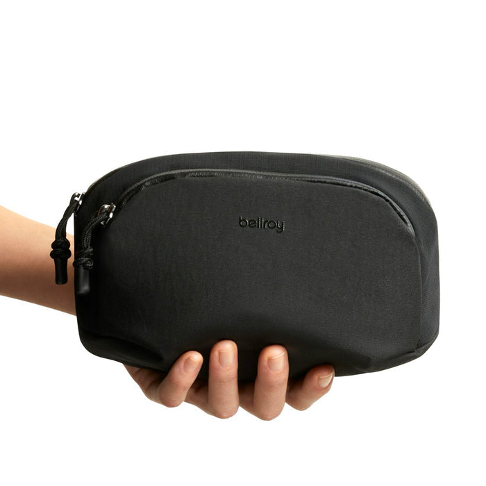 กระเป๋า Bellroy Venture Pouch สี Black