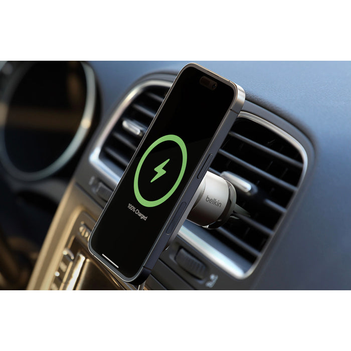 แท่นชาร์จไร้สายแบบแม่เหล็กในรถยนต์ Boost Charge Pro