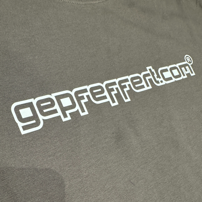gepfeffert.com® T-Shirt - gepfeffert.com "Classic" - in versch. Farben - gepfeffert.com