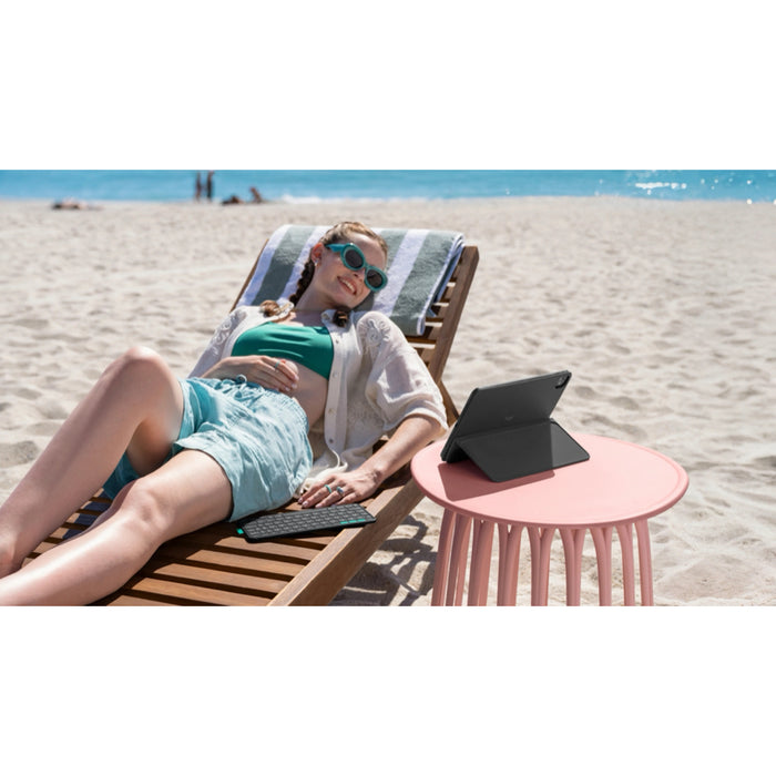 เคสคีย์บอร์ด Flip Folio สำหรับ iPad Air และ iPad Pro 13 นิ้ว ขาตั้งยืดหยุ่น แบรนด์ LOGITECH