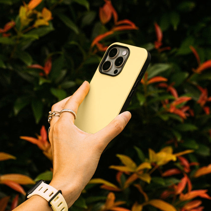 เคสกันกระแทก iPhone 16 Native Union Active สี Lemon