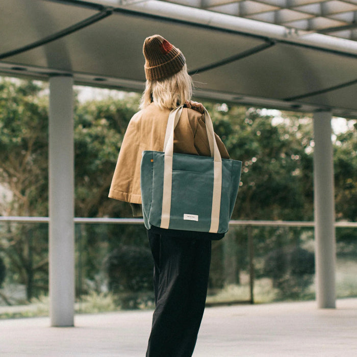 กระเป๋า Nativeunion WFA Tote Bag Pro สี Slate Green