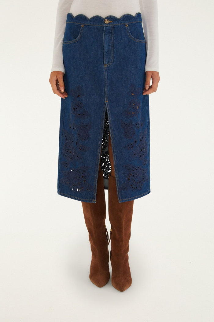 FARM Rio model wearing the Richelieu Front Slit Denim Midi Skirt