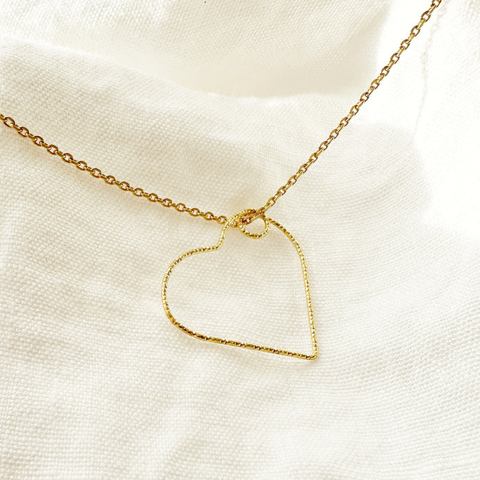 Sautoir pendentif coeur d'amour