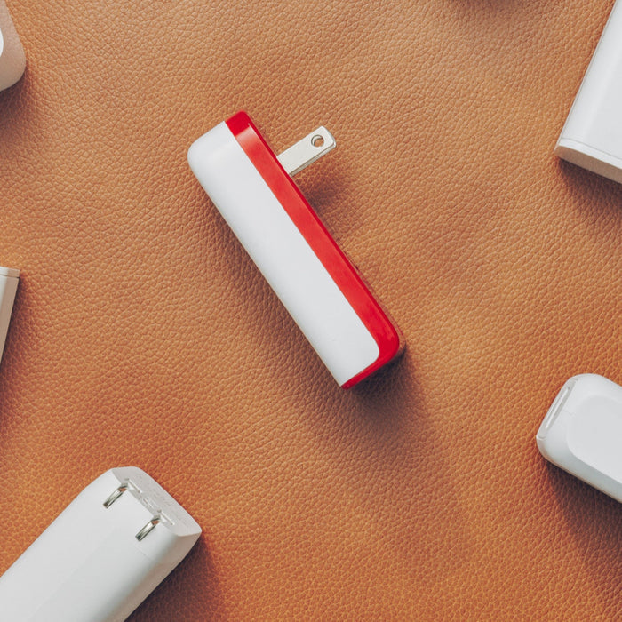 ชาร์จเร็วด้วย Twelve South PlugBug 120 (Travel) อะแดปเตอร์ 4 พอร์ต USB-C รองรับ Find My พกพาสะดวก เหมาะสำหรับการเดินทางทุกที่